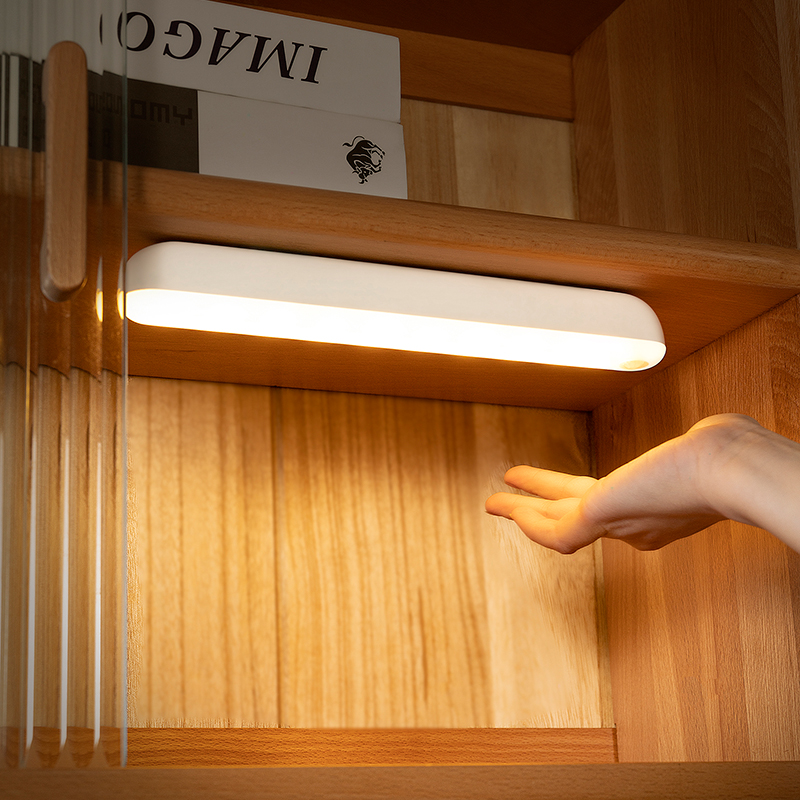 Đèn dài cảm ứng chuyển động ánh sáng vàng BoHa Lamp đèn đọc sách thông minh, tiết kiệm năng lượng